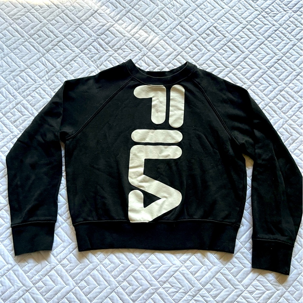 Fila Logo Sweatshirt - US Women’s Small